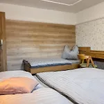 Πανσιόν Festung